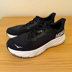 Hoka Arahi 7 Running Shoes